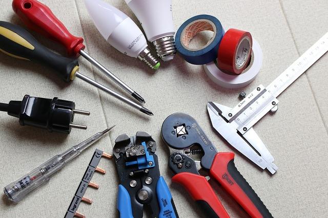 electrician-3273340_640 (72)